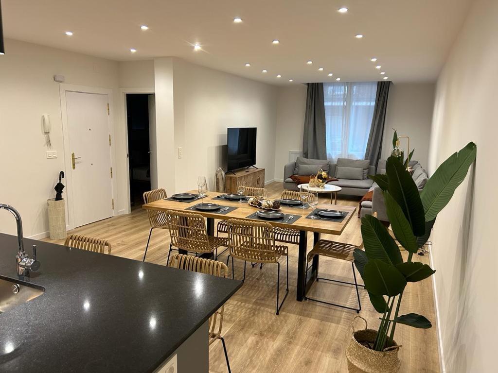 Apartament Guggenheim Bilbao Zewnętrze zdjęcie